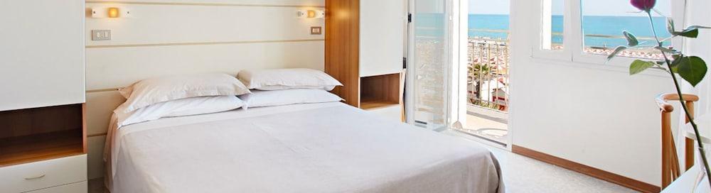 Hotel Miramare Caorle Exterior foto